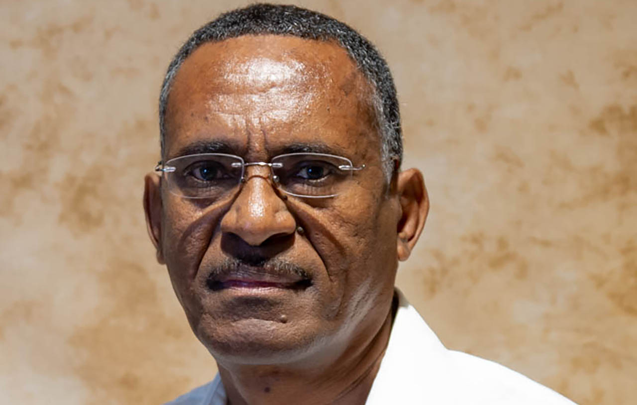 head shot of Mekonnen