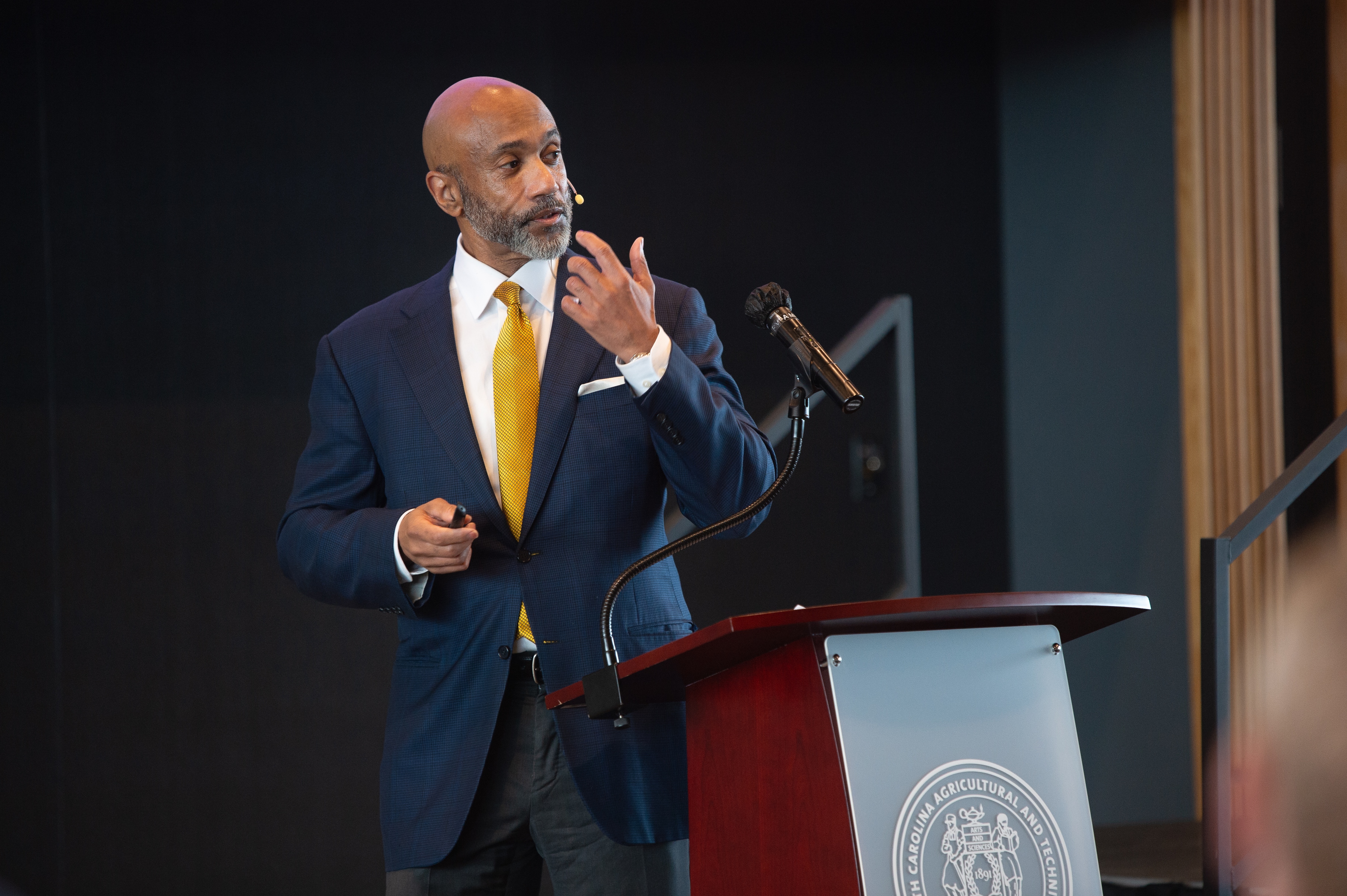 Image of  Chancellor James R. Martin II as keynote speaker